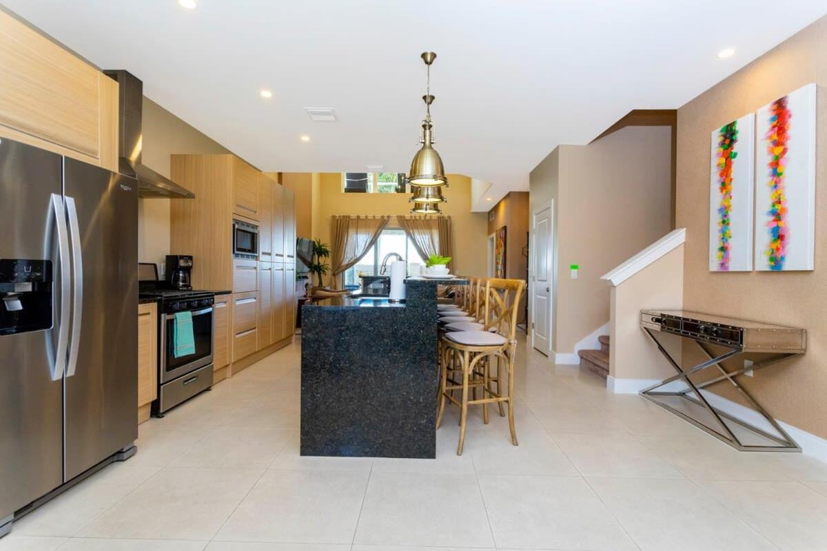 Stunning 4 Bd Close To Disney @ Magic Village 3247 Orlando Extérieur photo